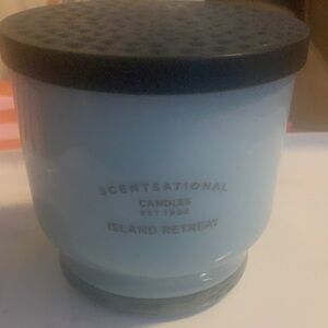Scentsational Island Retreat Blue Candle